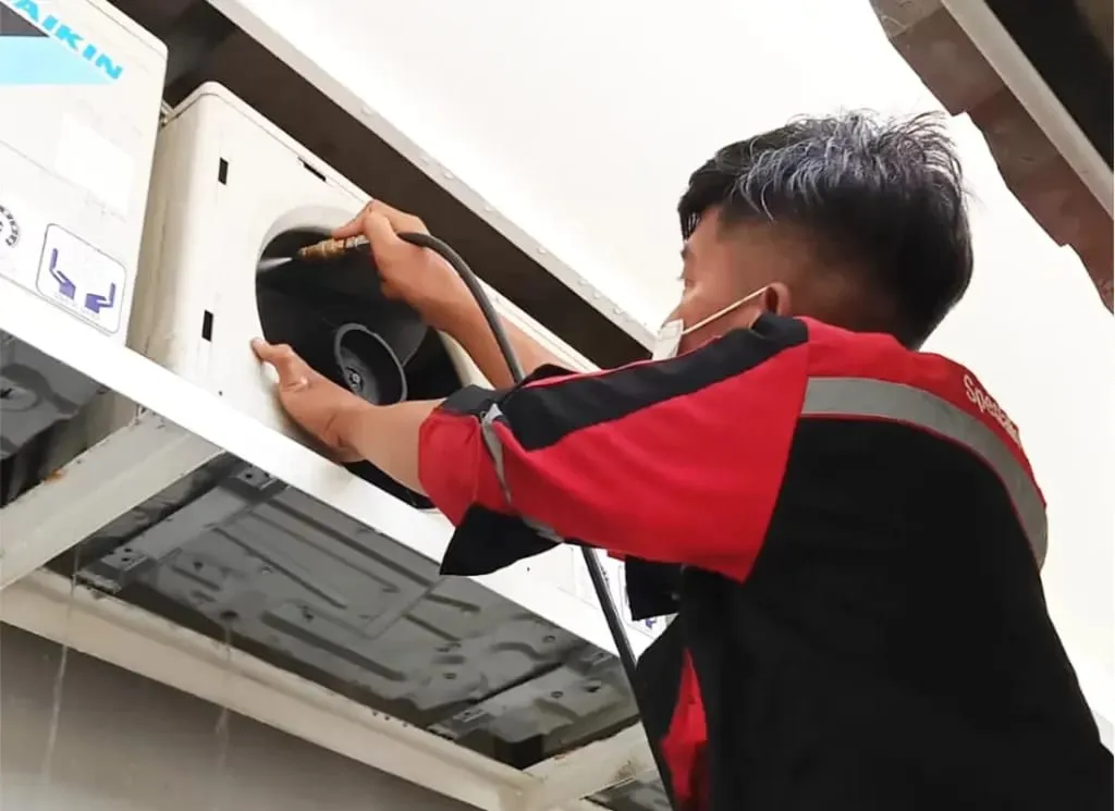 “Dingin Maksimal, Hemat Energi: Rahasia Service AC Profesional untuk Rumah Anda!”