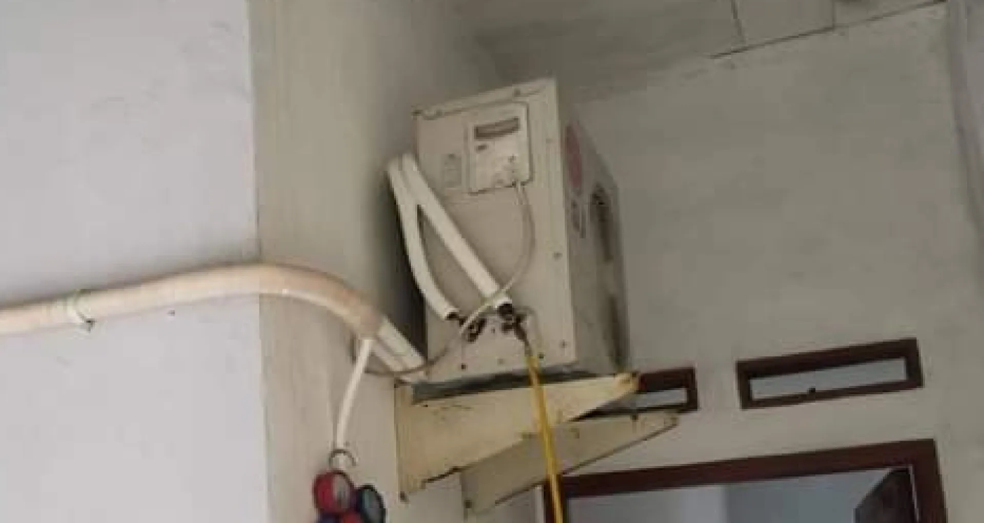 Estimasi Biaya Bongkar Pasang AC: Panduan Lengkap dan Terbaru